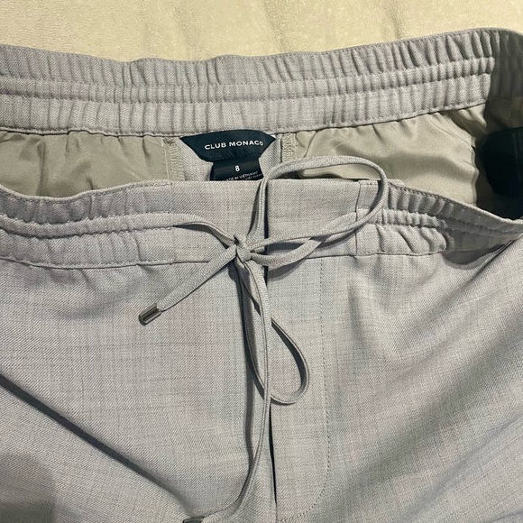 Club Monaco wool blend gray elastic waist dress pant. Size 8 - Picture 4 of 6